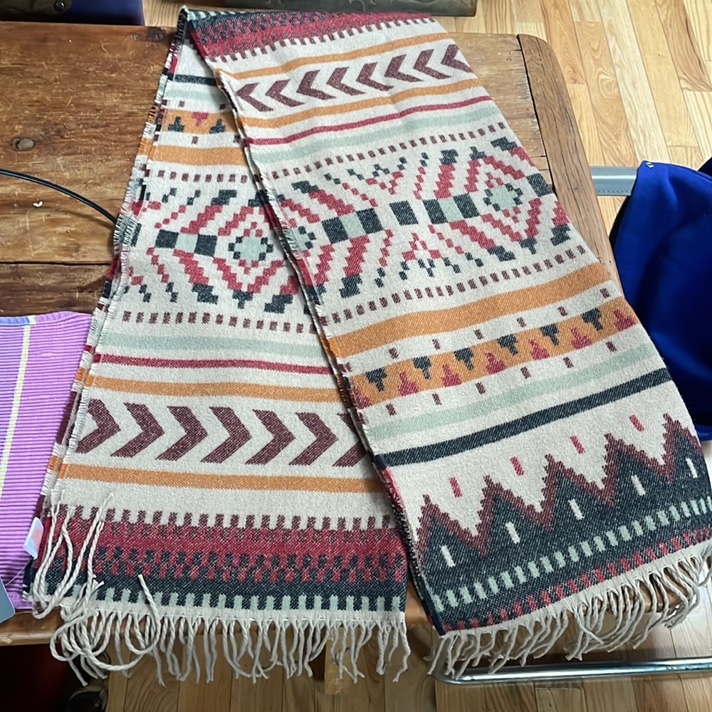 Pistol scarf brand new